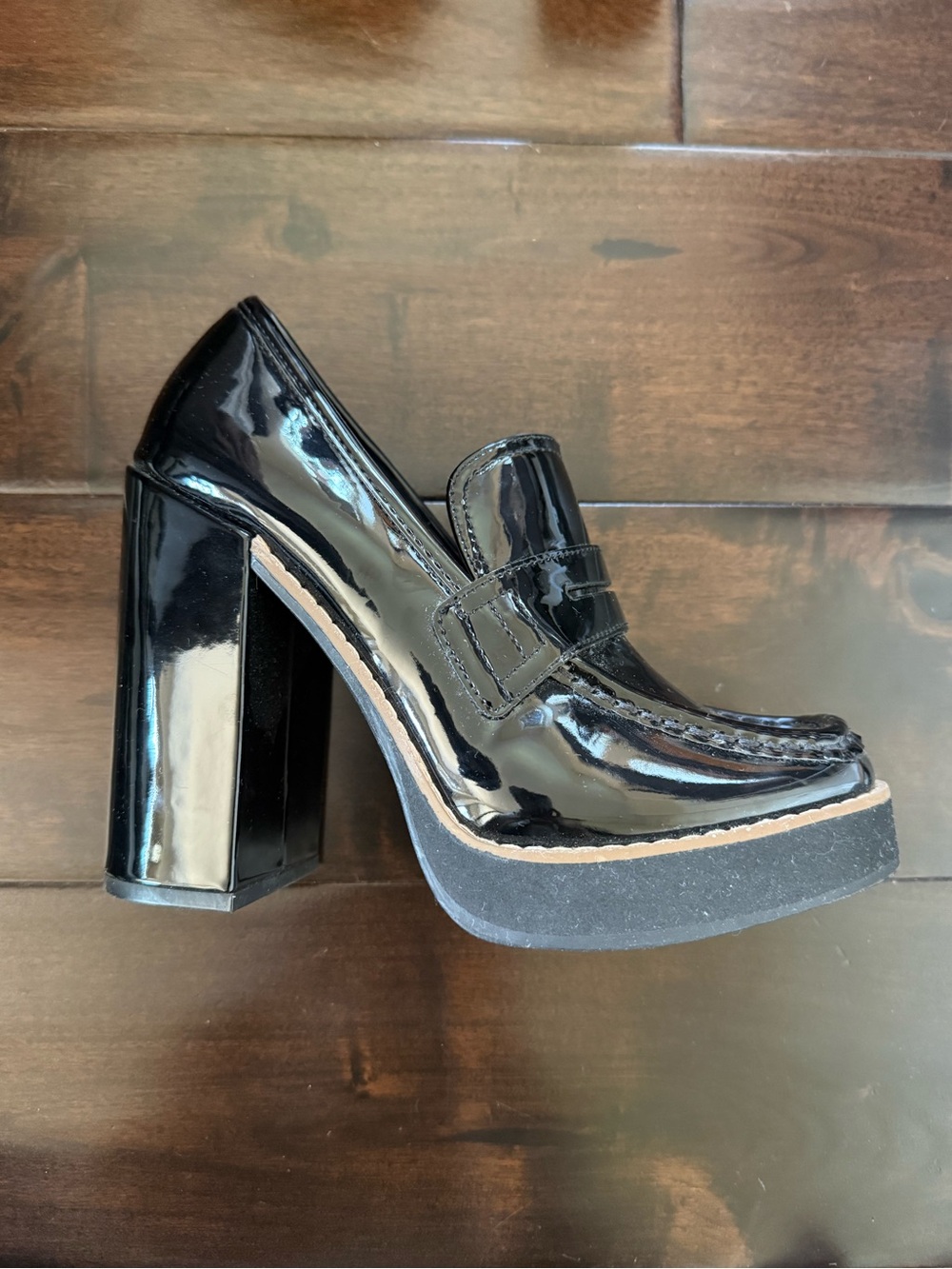 Steve Madden Black Patent Platform Loafer Pumps - Picture 3 of 7